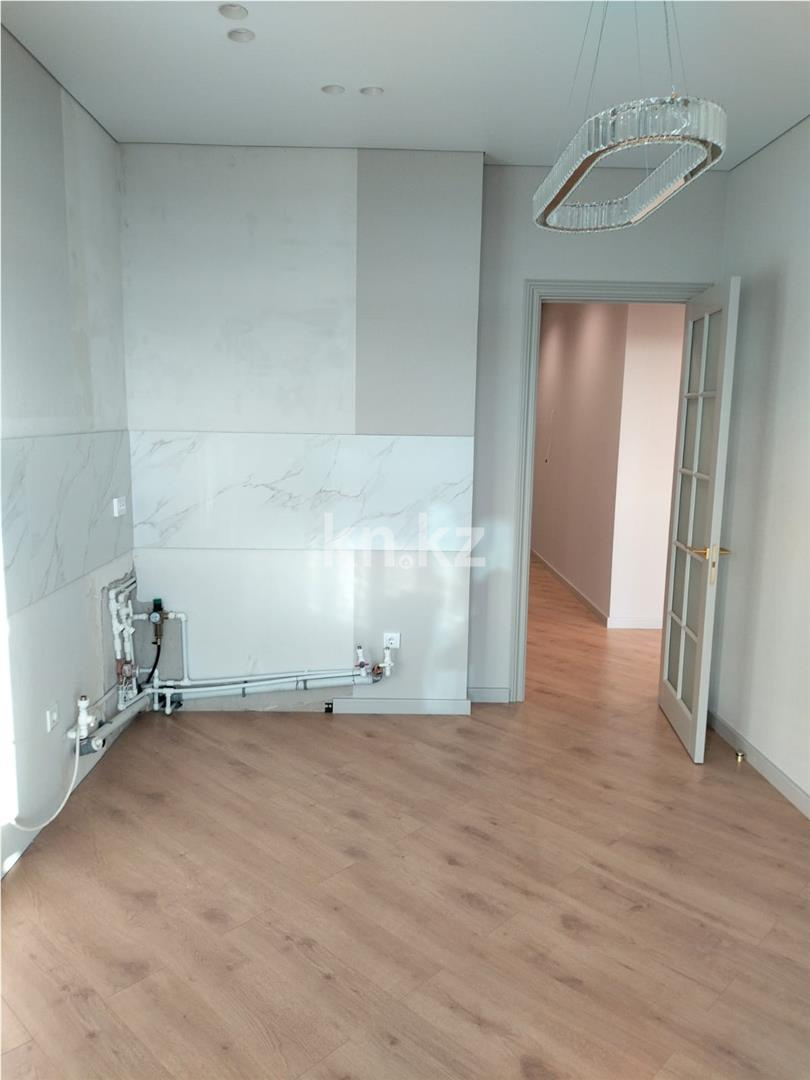 Продажа 2-комнатной квартиры, 64 м², ул. Букетова - Продажа квартир в Караганде фото 2 из 9