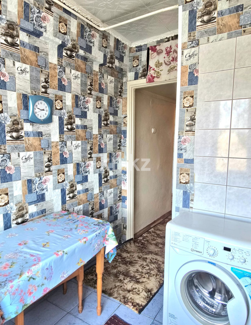 Продажа 3-комнатной квартиры, 59.5 м² - Продажа жилой и коммерческой недвижимости в Усть-Каменогорске фото 3 из 11