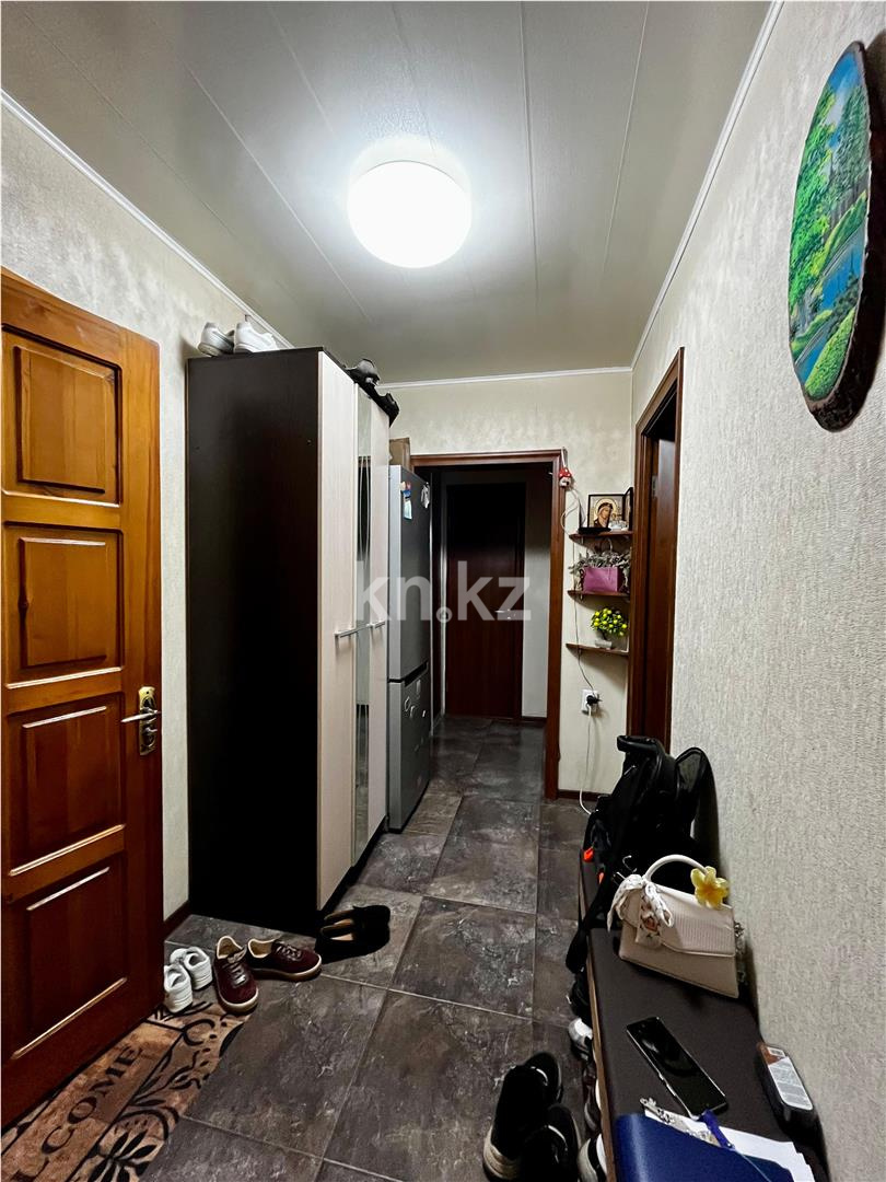 Продажа 2-комнатной квартиры, 50 м², мкр-н 19 в Караганде - фото 13