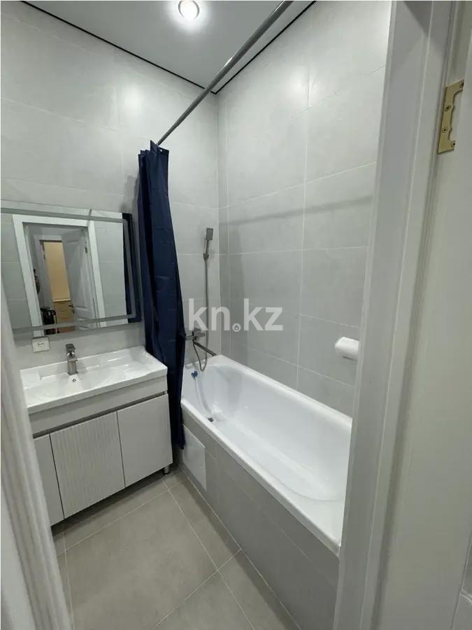 Продажа 1-комнатной квартиры, 43 м² - Продажа офисных и торговых помещений в Карагандинской области фото 3 из 4