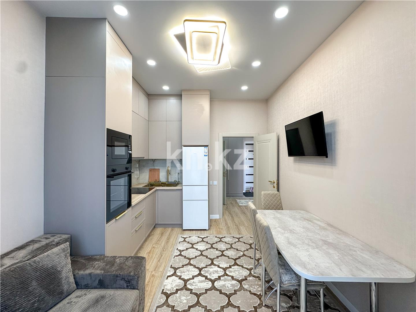 Продажа 2-комнатной квартиры, 44 м², ул. Жошы хана в Астане - фото 7