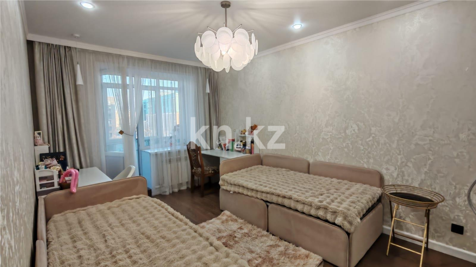 Продажа 4-комнатной квартиры, 115 м², ул. Букетова - Продажа квартир в Караганде фото 6 из 29
