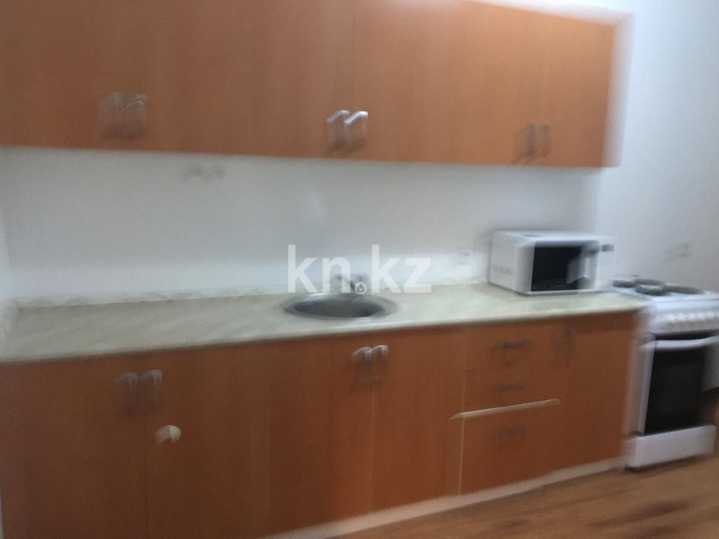 Аренда 1-комнатной квартиры, 48 м², пр. Улы Дала, дом  62 - Аренда  однокомнатных квартир помесячно в Астане с фото фото 1 из 13