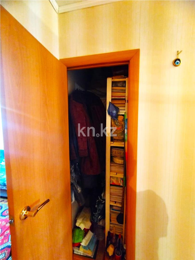 Продажа 3-комнатной квартиры, 62 м², ул. Ермекова, дом  83 - Продажа  трехкомнатных квартир в Караганде с фото фото 17 из 22