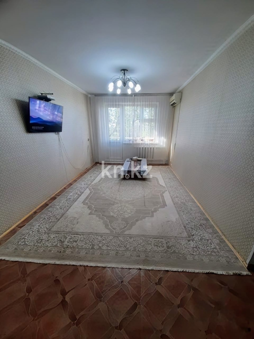 Продажа 2-комнатной квартиры, 44 м², ул. Ярославская - Продажа и аренда недвижимости в Уральске фото 1 из 7