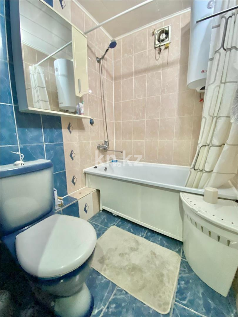 Продажа 2-комнатной квартиры, 44 м², ул. Ерубаева, дом  33а в Караганде - фото 11