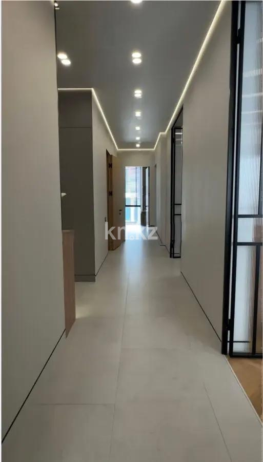 Продажа 4-комнатной квартиры, 125 м², ул. Сарайшык, дом  34/5 в Астане - фото 5