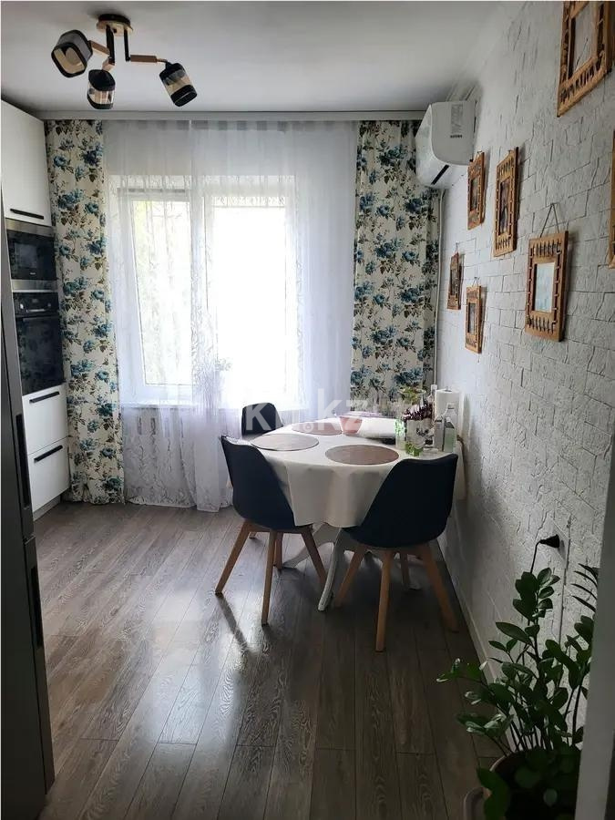 Продажа 3-комнатной квартиры, 70 м² в Алматы - фото 4