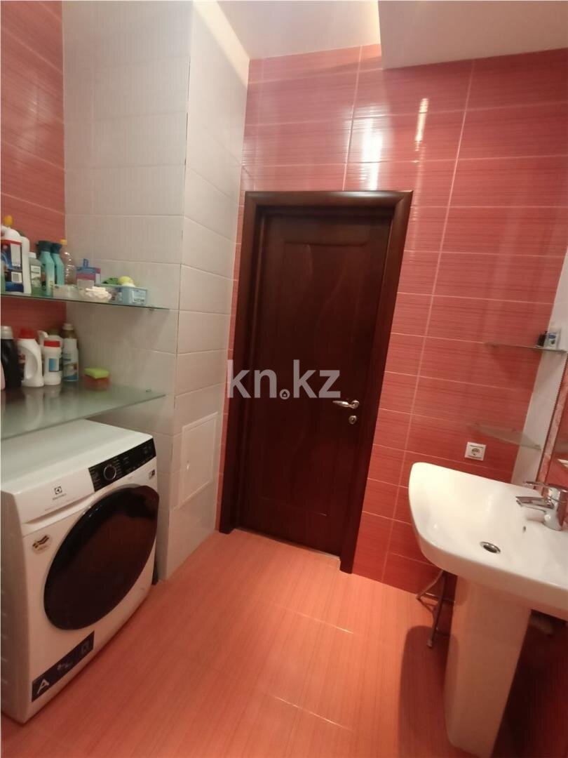 Продажа 4-комнатной квартиры, 206 м² в Астане - фото 27