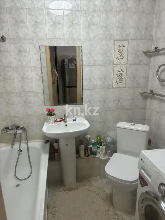 Продажа 2-комнатной квартиры, 51 м², пр. Кошкарбаева, дом  56 в Астане - фото 3