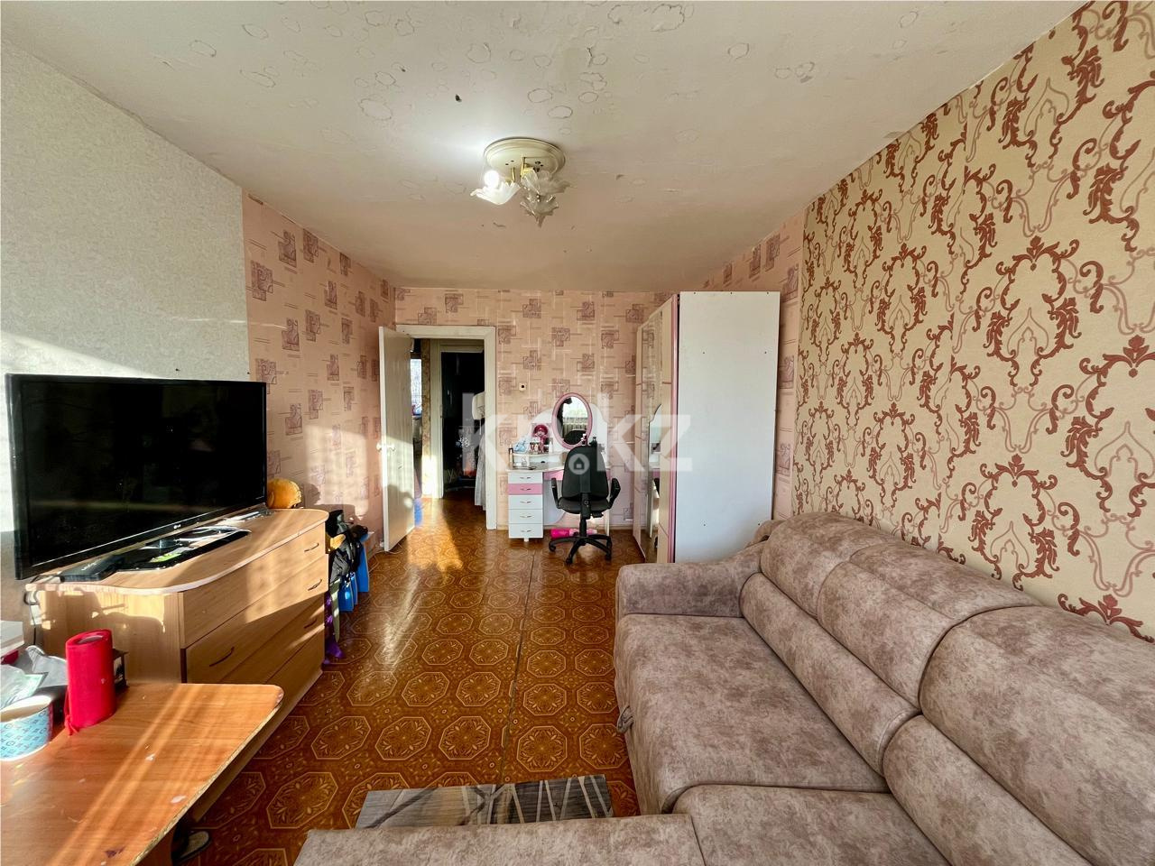 Продажа 2-комнатной квартиры, 47 м², мкр-н 15 в Караганде - фото 2