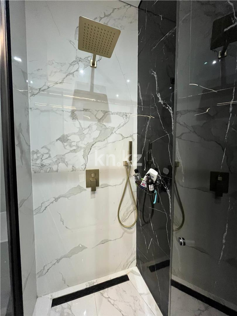 Продажа 3-комнатной квартиры, 100 м², ул. Ашимова, дом  15 - Продажа  трехкомнатных квартир в Караганде фото 15 из 17