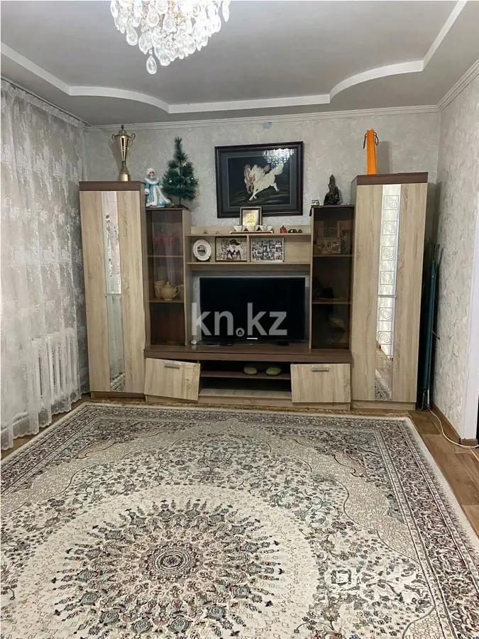 Продажа 3-комнатной квартиры, 64.3 м², ул. 13-й Военный городок, дом  29 - Продажа квартир в Казахстане фото 1 из 4