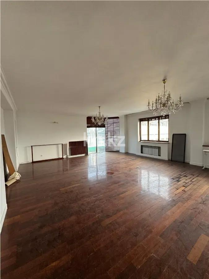 Продажа 4-комнатной квартиры, 250 м², ул. Пушкина, дом  64 - Продажа  четырехкомнатных квартир в новостройках Алматы без посредников фото 1 из 6