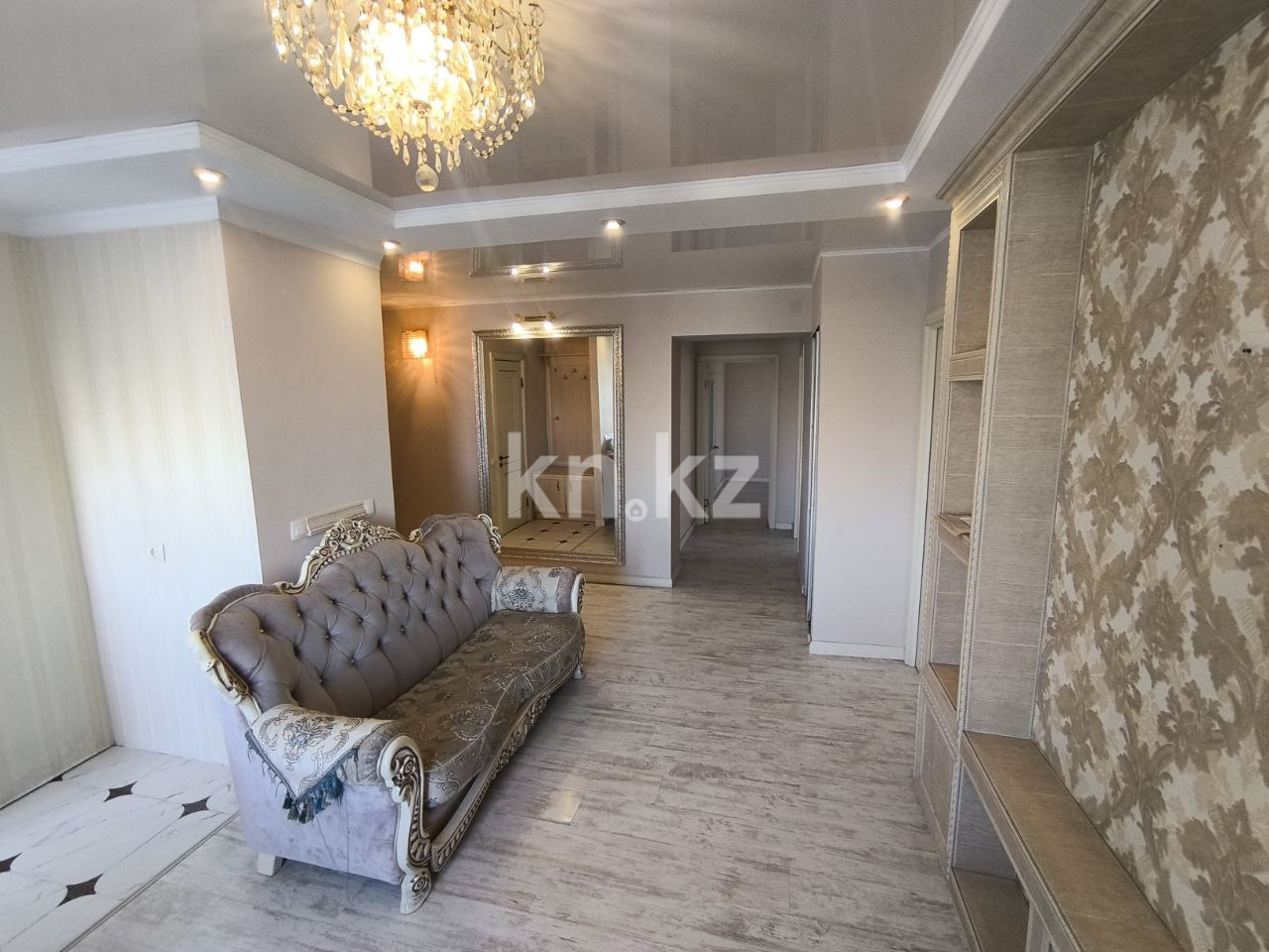 Продажа 4-комнатной квартиры, 70.3 м² в Караганде - фото 4