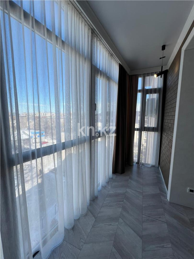 Продажа 3-комнатной квартиры, 131 м² - Продажа квартир в кирпичном доме в Казахстане - страница 5 фото 8 из 22