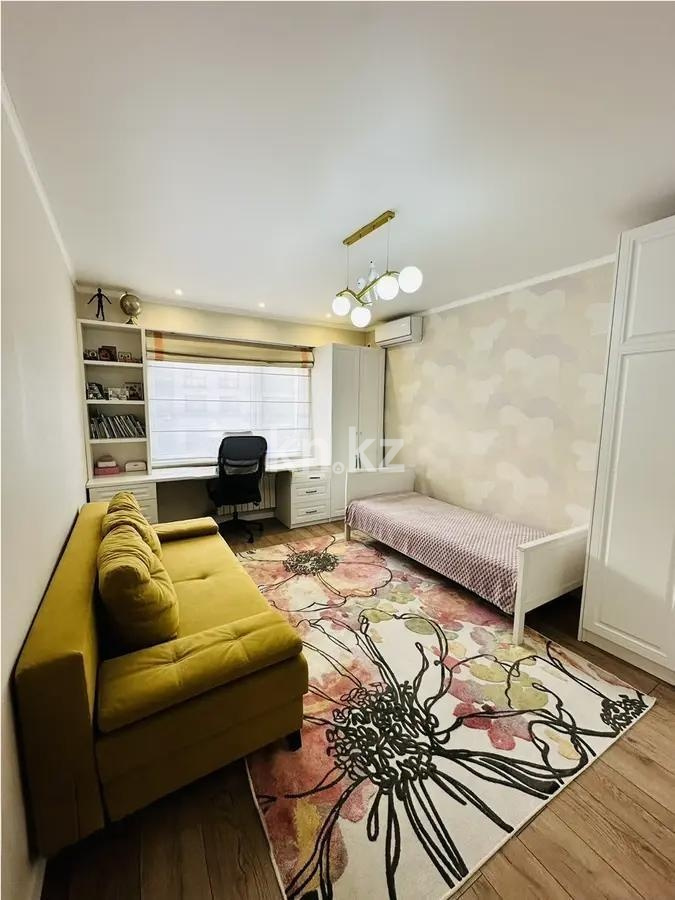 Продажа 2-комнатной квартиры, 65 м² в Алматы - фото 2