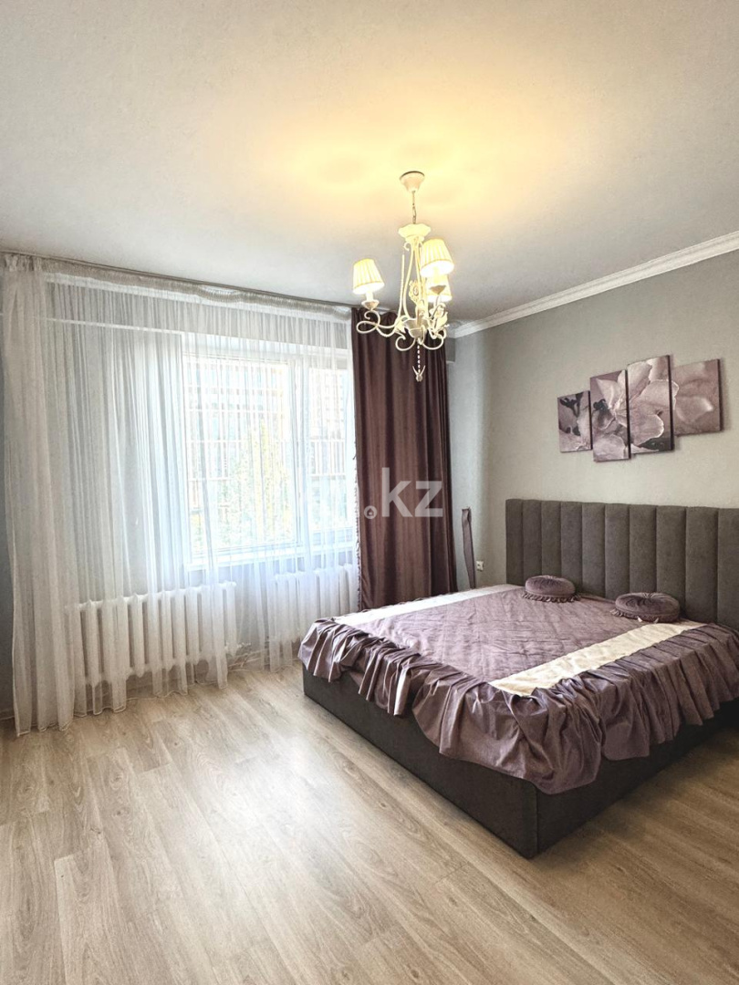 Продажа 3-комнатной квартиры, 130 м², ул. Достык, дом  13 в Астане - фото 11