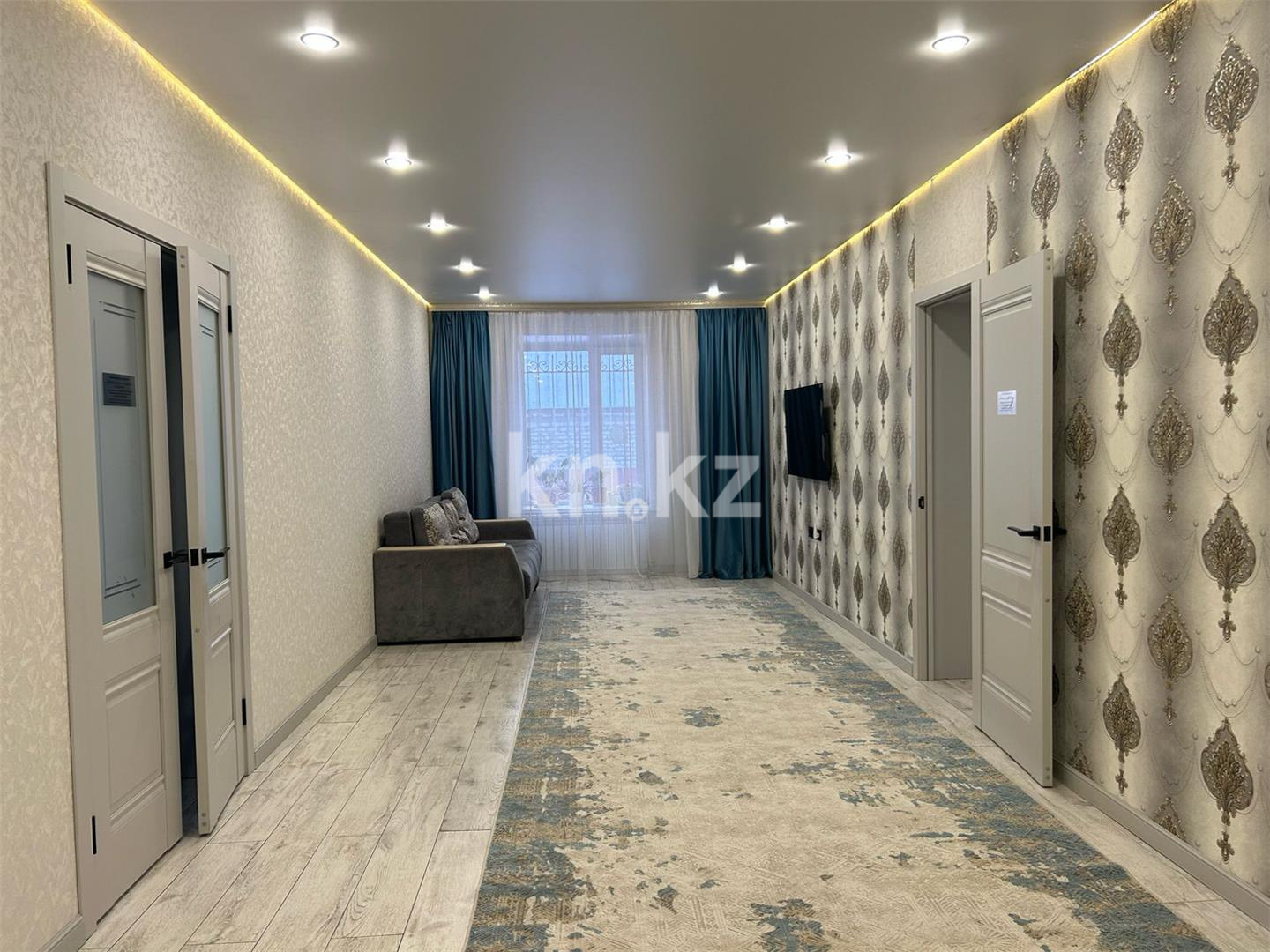 Продажа 7-комнатного дома, 355 м², ул. Жандарбековой - Продажа домов, коттеджей в Казахстане фото 12 из 22