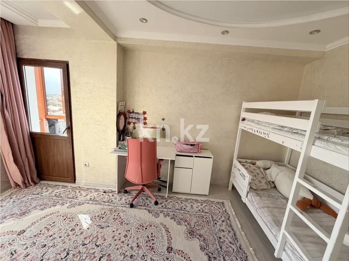 Продажа 2-комнатной квартиры, 70 м² в Алматы
