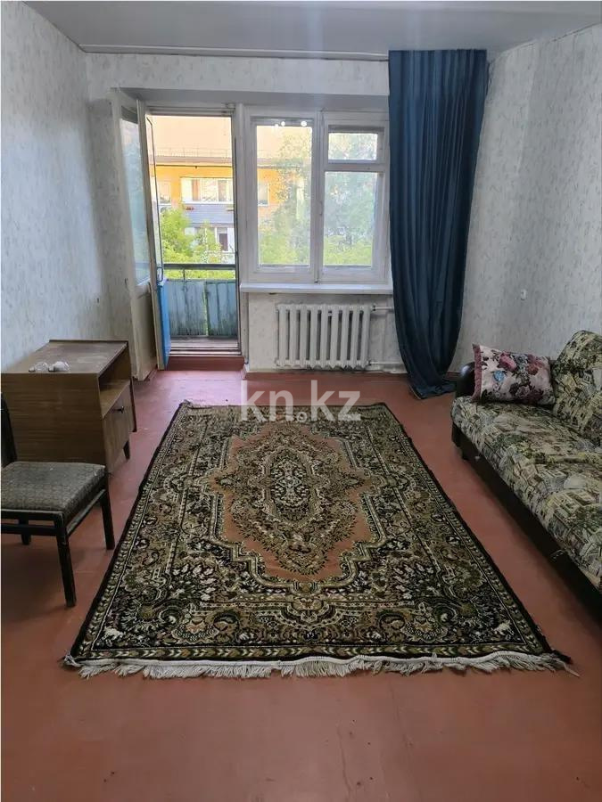 Продажа 3-комнатной квартиры, 62 м², ул. Белинского, дом  17г - Продажа  трехкомнатных квартир в Караганде без посредников фото 1 из 4