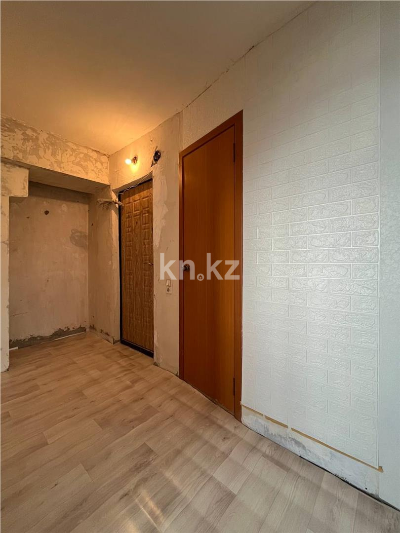 Продажа 2-комнатной квартиры, 35 м², пр. Металлургов - Продажа и аренда недвижимости в Темиртау фото 8 из 16