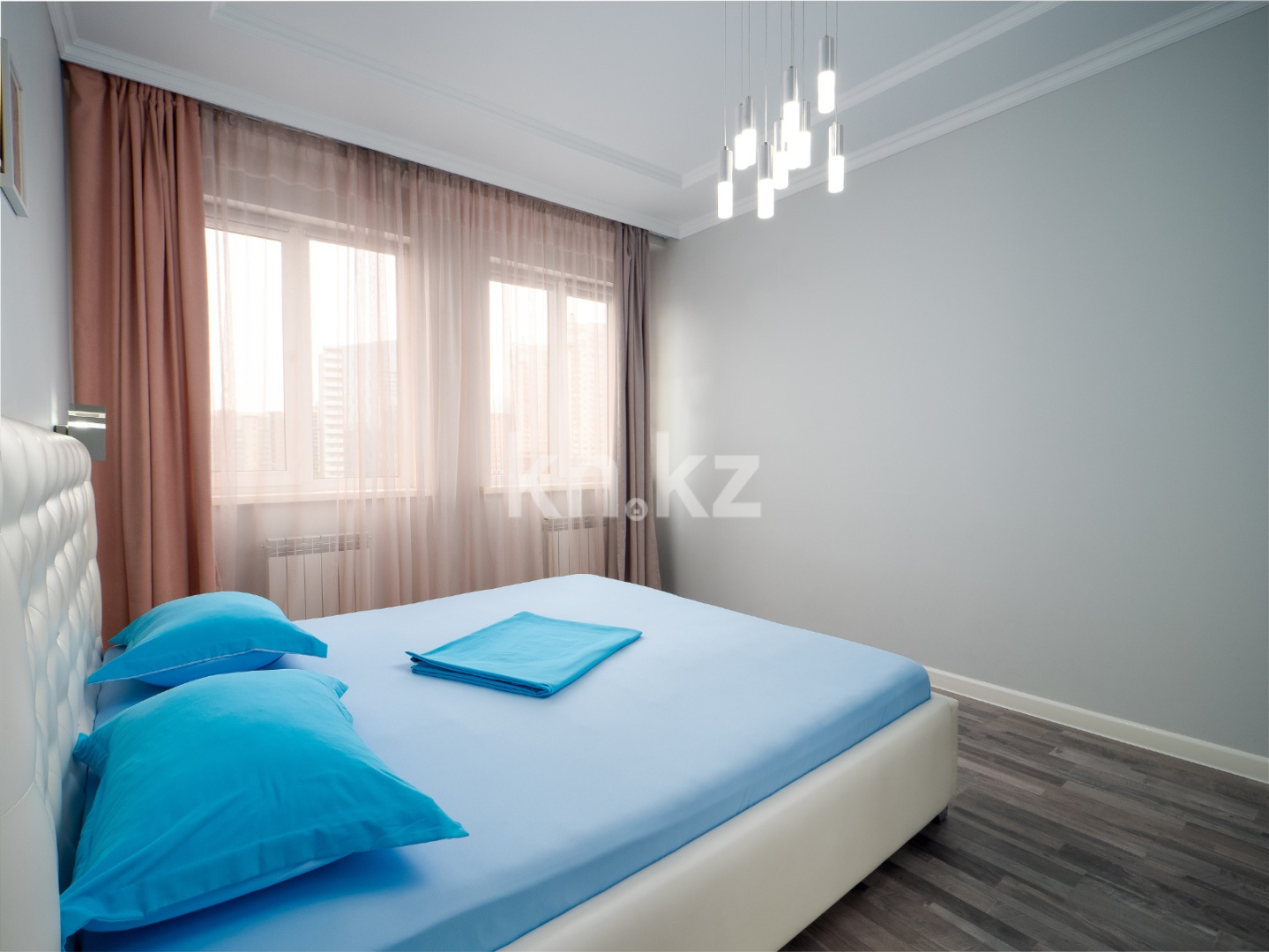 Аренда 2-комнатной квартиры посуточно, 57 м², ул. Навои, дом  208/8 - ул. Торайгырова - Аренда квартир посуточно в Алматы с фото фото 1 из 24