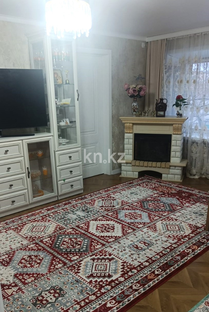 Продажа 3-комнатной квартиры, 64 м² - Продажа трехкомнатных квартир в Абае фото 1 из 9