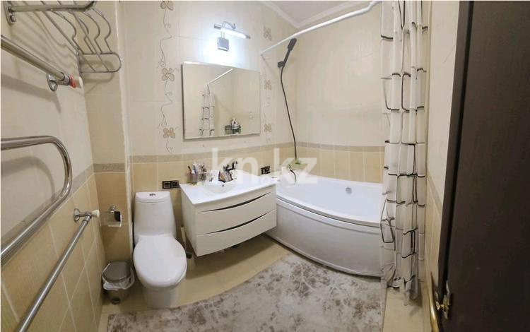 Продажа 4-комнатной квартиры, 94 м² в Алматы - фото 4