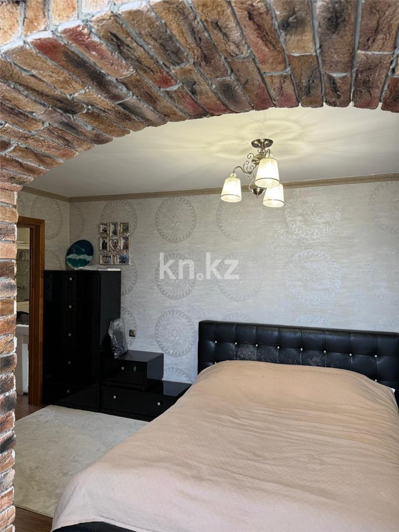 Продажа 3-комнатной квартиры, 68 м², пр. Назарбаева в Караганде - фото 5