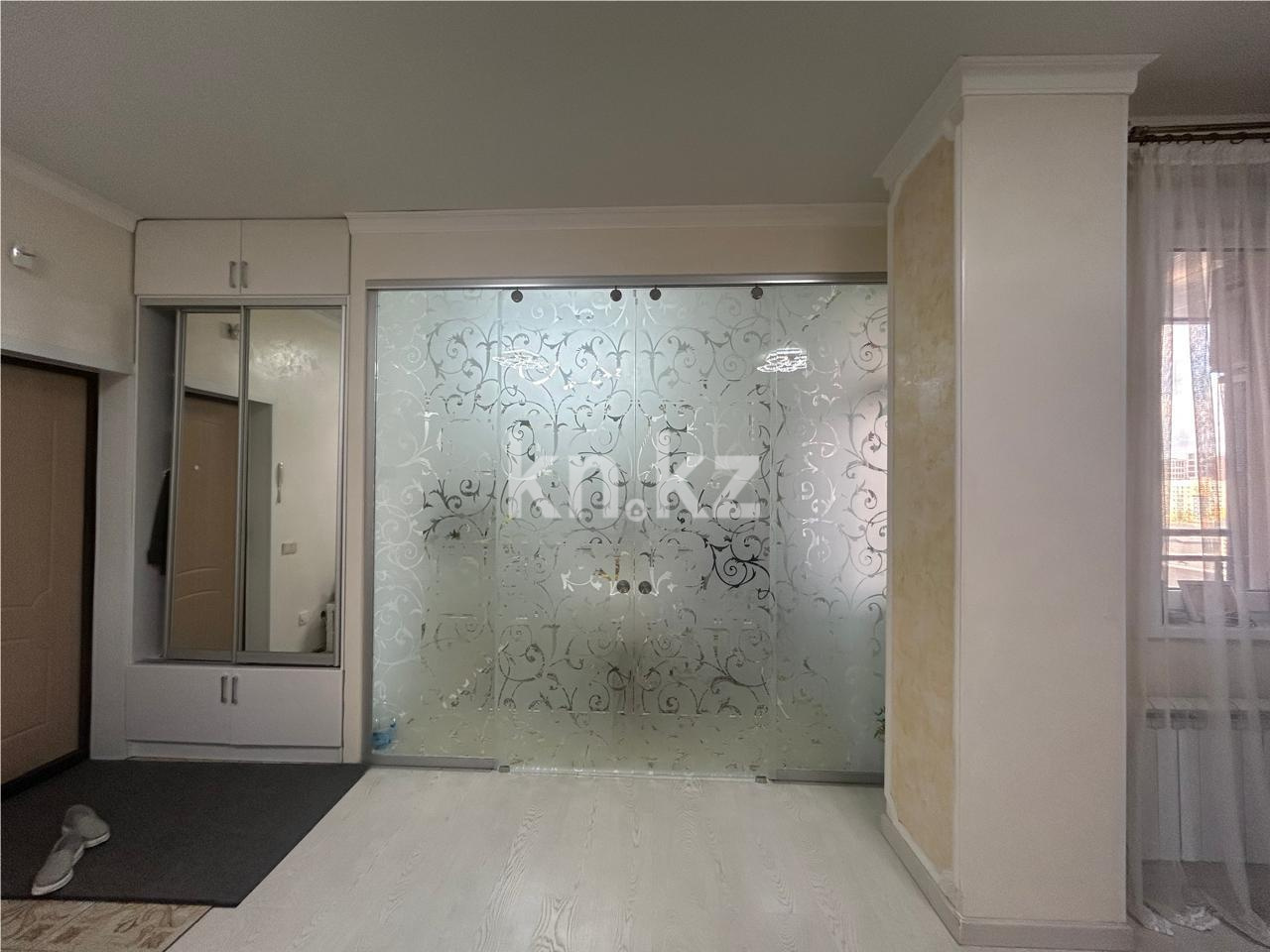 Продажа 2-комнатной квартиры, 75 м², ул. Керей, Жанибек хандар в Астане - фото 3