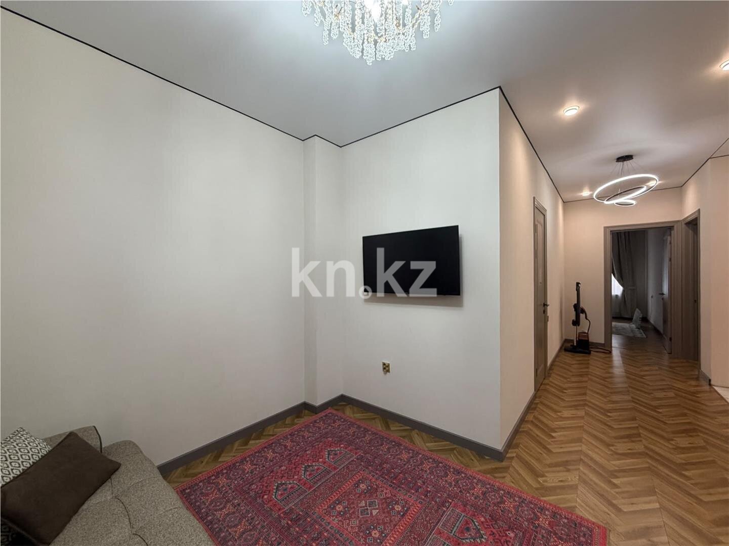 Продажа 4-комнатной квартиры, 100 м² в Караганде - фото 18