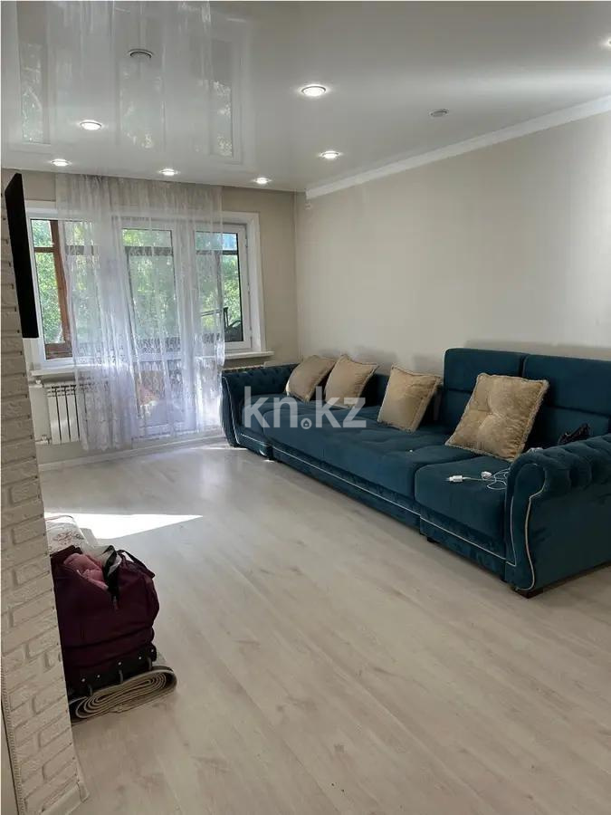 Продажа 3-комнатной квартиры, 59 м², ул. Гоголя, дом  37/1 - Продажа  трехкомнатных квартир в Караганде без посредников с фото фото 1 из 6