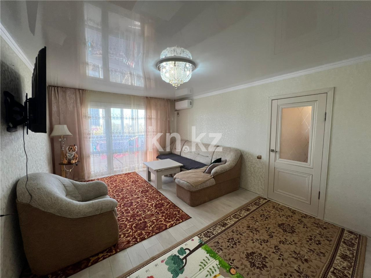 Продажа 3-комнатной квартиры, 61 м², ул. Ержанова, дом  42 - Продажа квартир в Караганде фото 2 из 14