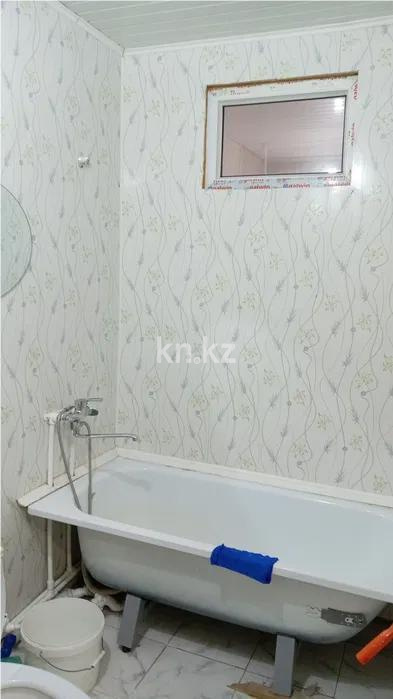 Продажа 2-комнатной квартиры, 45 м², 12-й мкр., дом  6 - Продажа  двухкомнатных квартир в Караганде без посредников фото 5 из 7