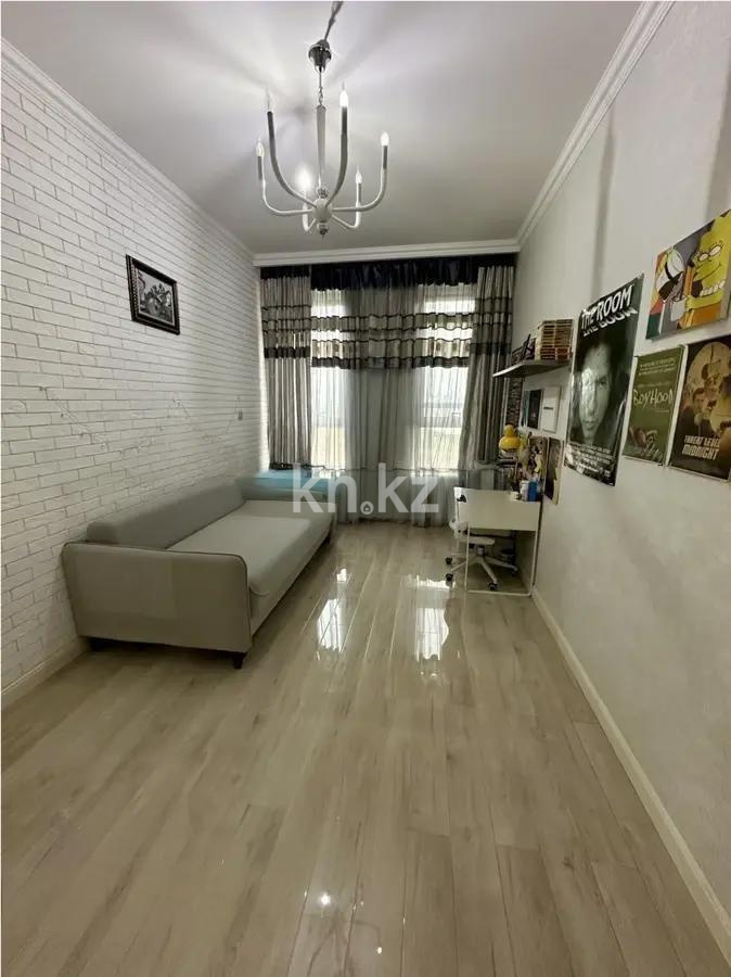 Продажа 3-комнатной квартиры, 110 м², ул. Туркестан, дом  14 в Астане