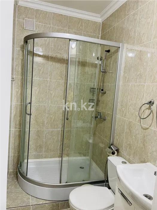 Продажа 4-комнатной квартиры, 140 м², ул. Иманбаевой, дом  7б в Астане - фото 6