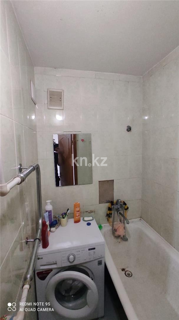 Продажа 3-комнатной квартиры, 52 м², ул. Серова - Продажа  трехкомнатных квартир в Караганде фото 11 из 13