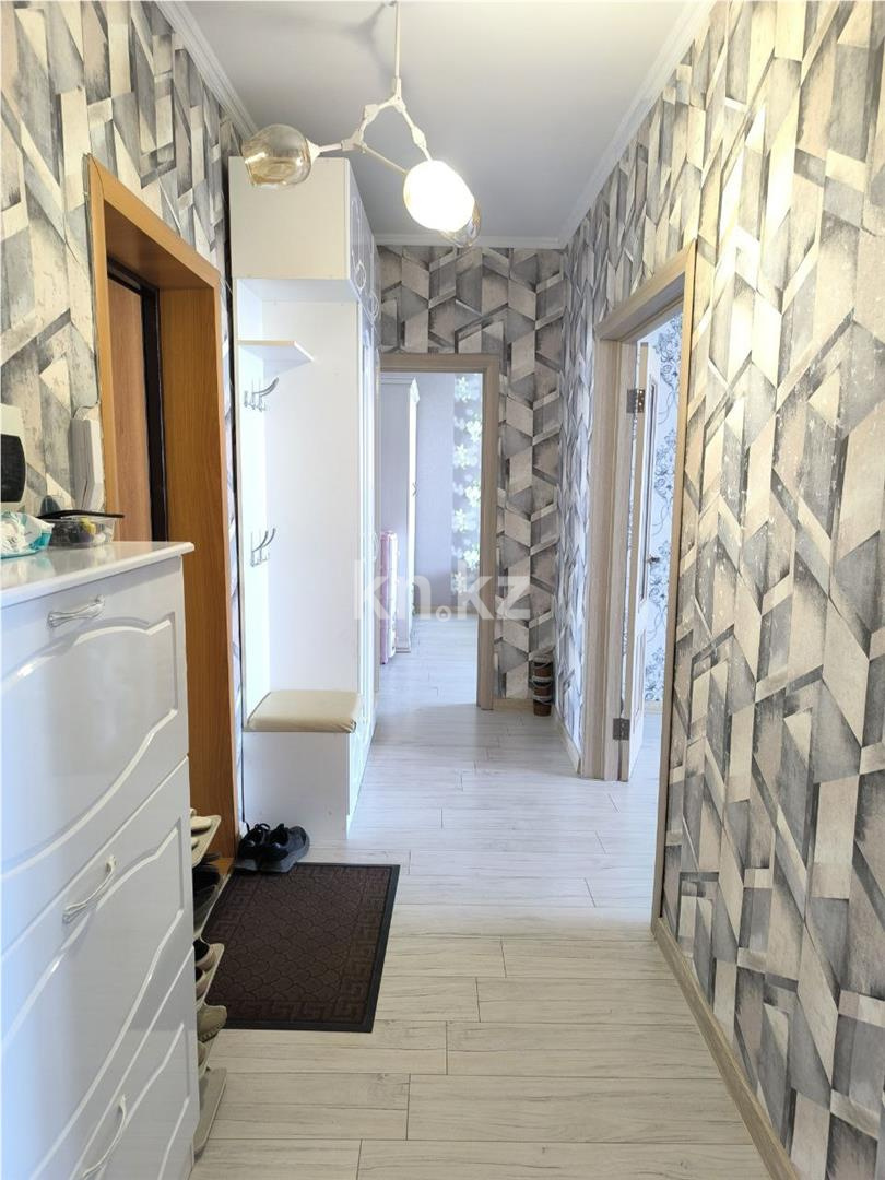 Продажа 2-комнатной квартиры, 60 м², пр. Шахтеров - Продажа  двухкомнатных квартир в Караганде фото 13 из 14