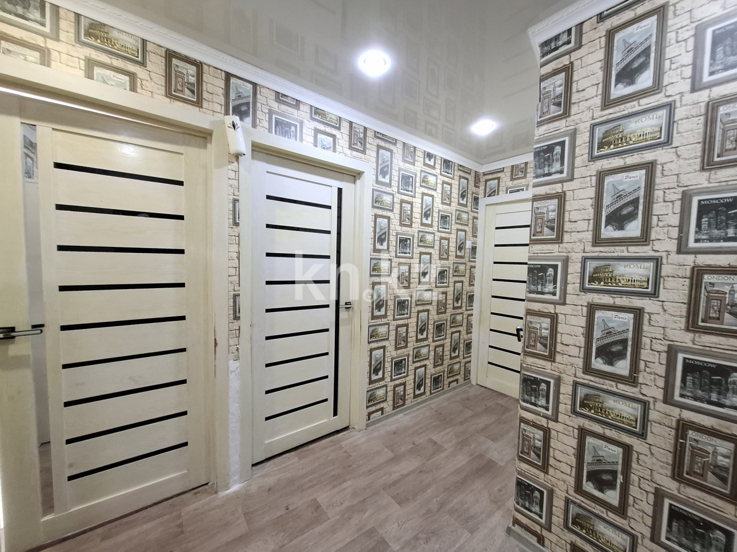 Продажа 3-комнатной квартиры, 62.5 м², 18мкр, дом  9 - Продажа квартир в Караганде фото 12 из 16