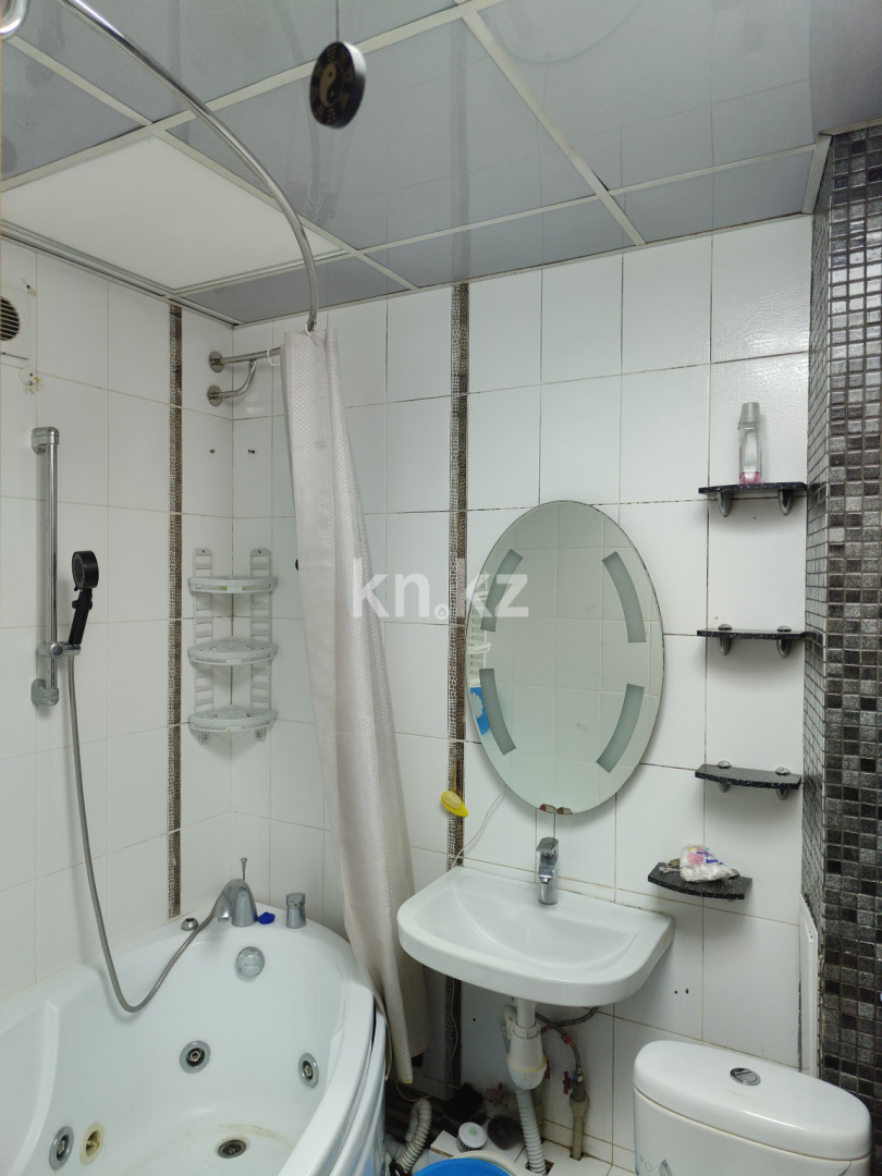 Аренда 3-комнатной квартиры, 58 м² - Аренда трехкомнатных квартир помесячно в Алматы фото 6 из 7