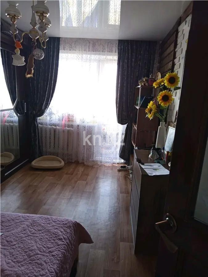 Продажа 3-комнатной квартиры, 68 м², ул. Университетская, дом  19 - Продажа  трехкомнатных квартир в Караганде фото 2 из 7