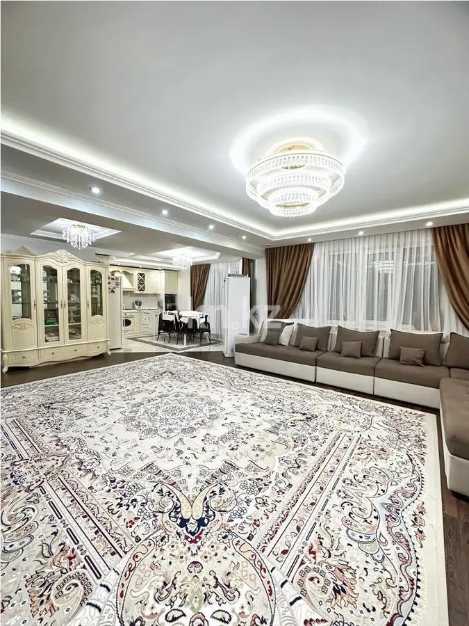 Продажа 4-комнатной квартиры, 140 м² - Продажа четырехкомнатных квартир в Алматы - страница 3 фото 1 из 9
