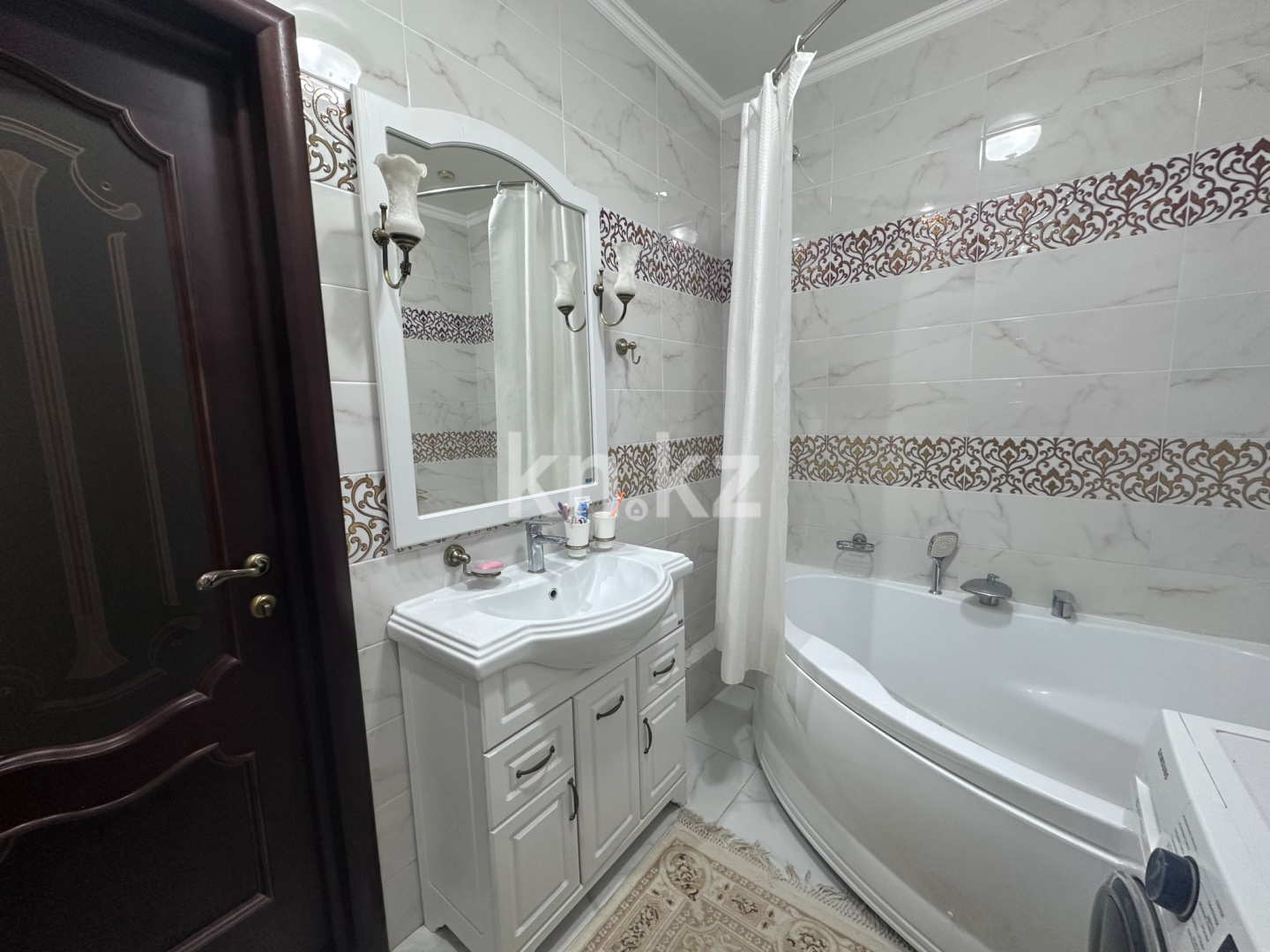 Продажа 3-комнатной квартиры, 79.7 м² в Караганде - фото 7