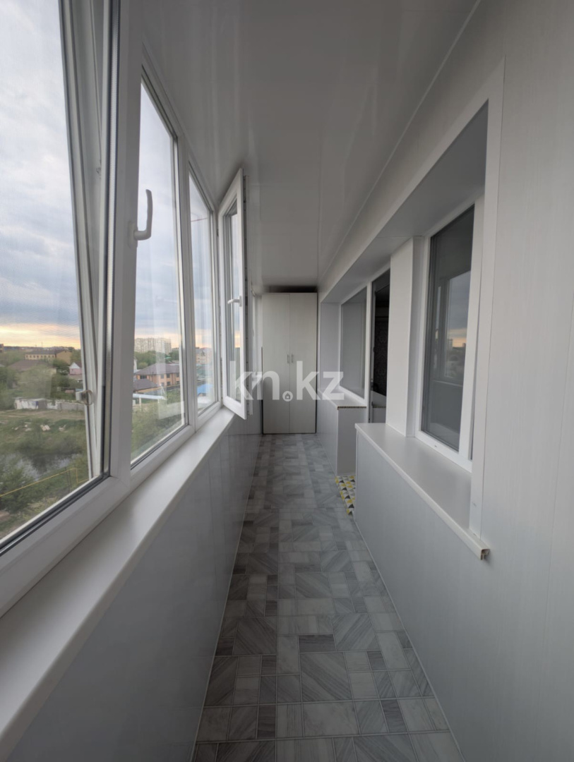 Продажа 2-комнатной квартиры, 49 м² - Продажа жилой и коммерческой недвижимости в Уральске фото 1 из 12
