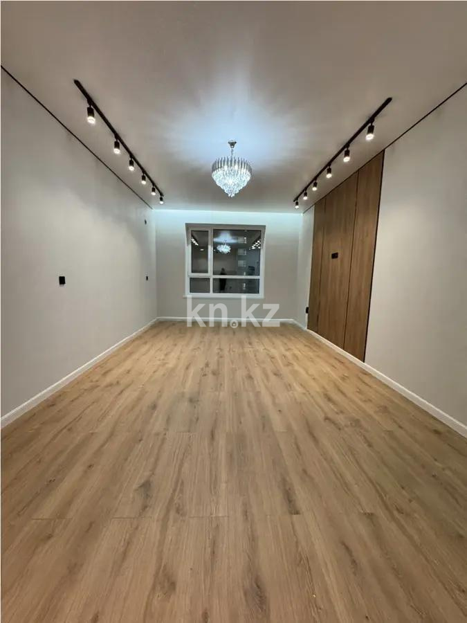 Продажа 2-комнатной квартиры, 45 м², ул. Нажимеденова, дом  52б - Аренда квартир посуточно в Семее фото 1 из 5