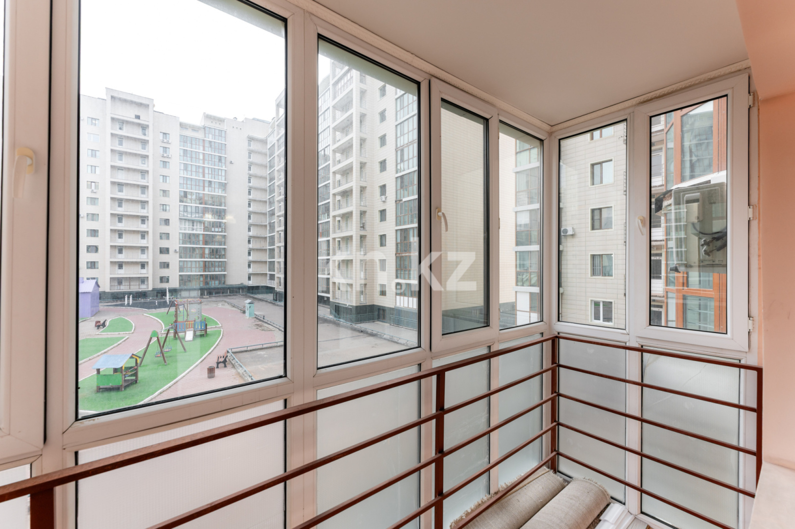 Продажа 2-комнатной квартиры, 76.5 м², ул. Шевченко, дом  8 - Продажа квартир в Казахстане фото 4 из 31