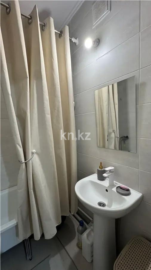 Продажа 2-комнатной квартиры, 57 м², ул. Кордай, дом  79 в Астане - фото 4