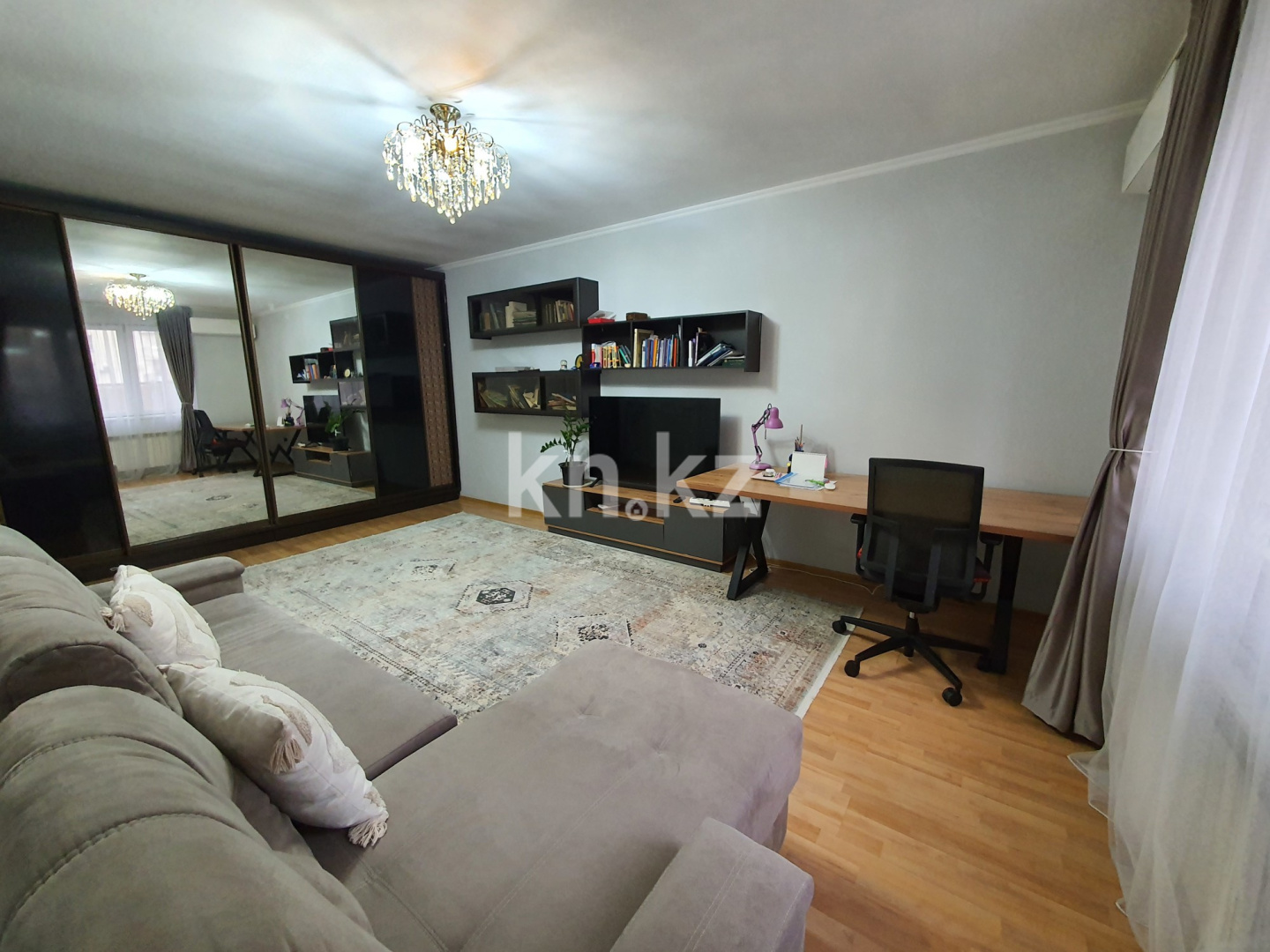 Продажа 1-комнатной квартиры, 49.4 м² в Алматы - фото 8