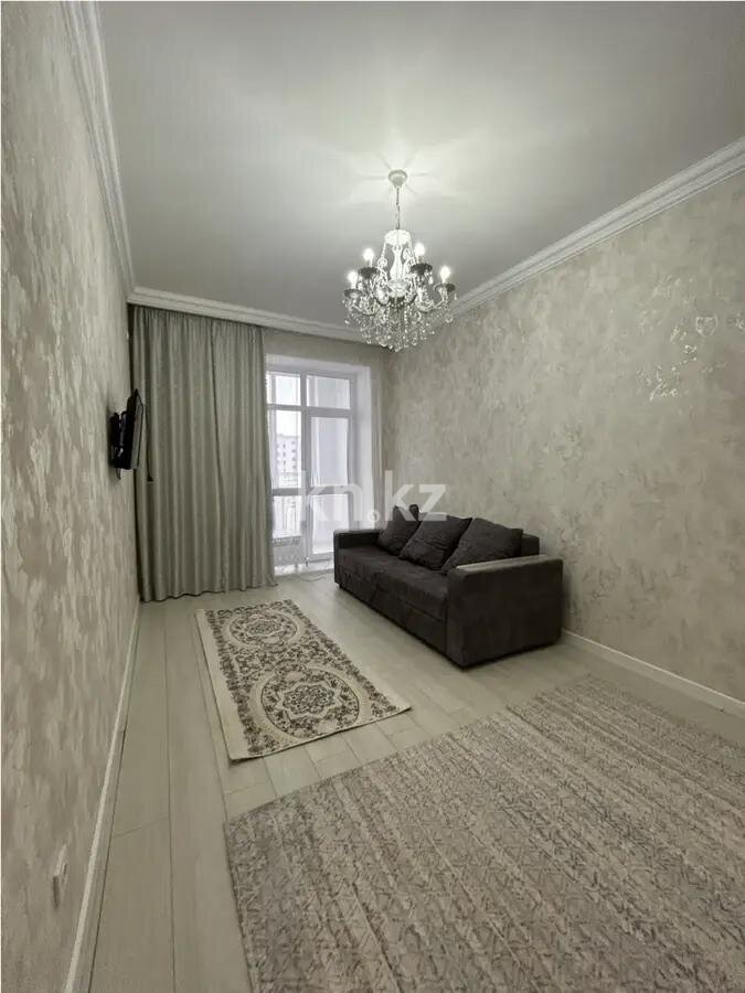 Продажа 1-комнатной квартиры, 40 м² в Астане
